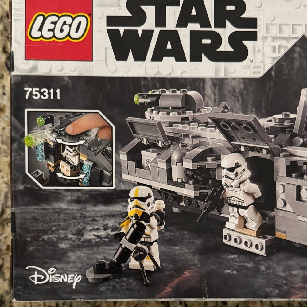 LEGO Star Wars NEW 75311 imperial armored marauder